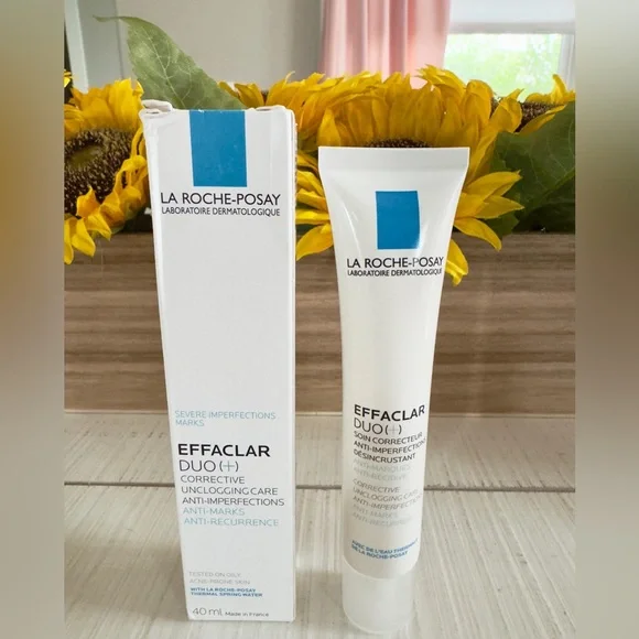 La Roche Posay Effaclar Duo (+) Corrective Unclogging Care Anti-Imperfections - Picture 2 of 5